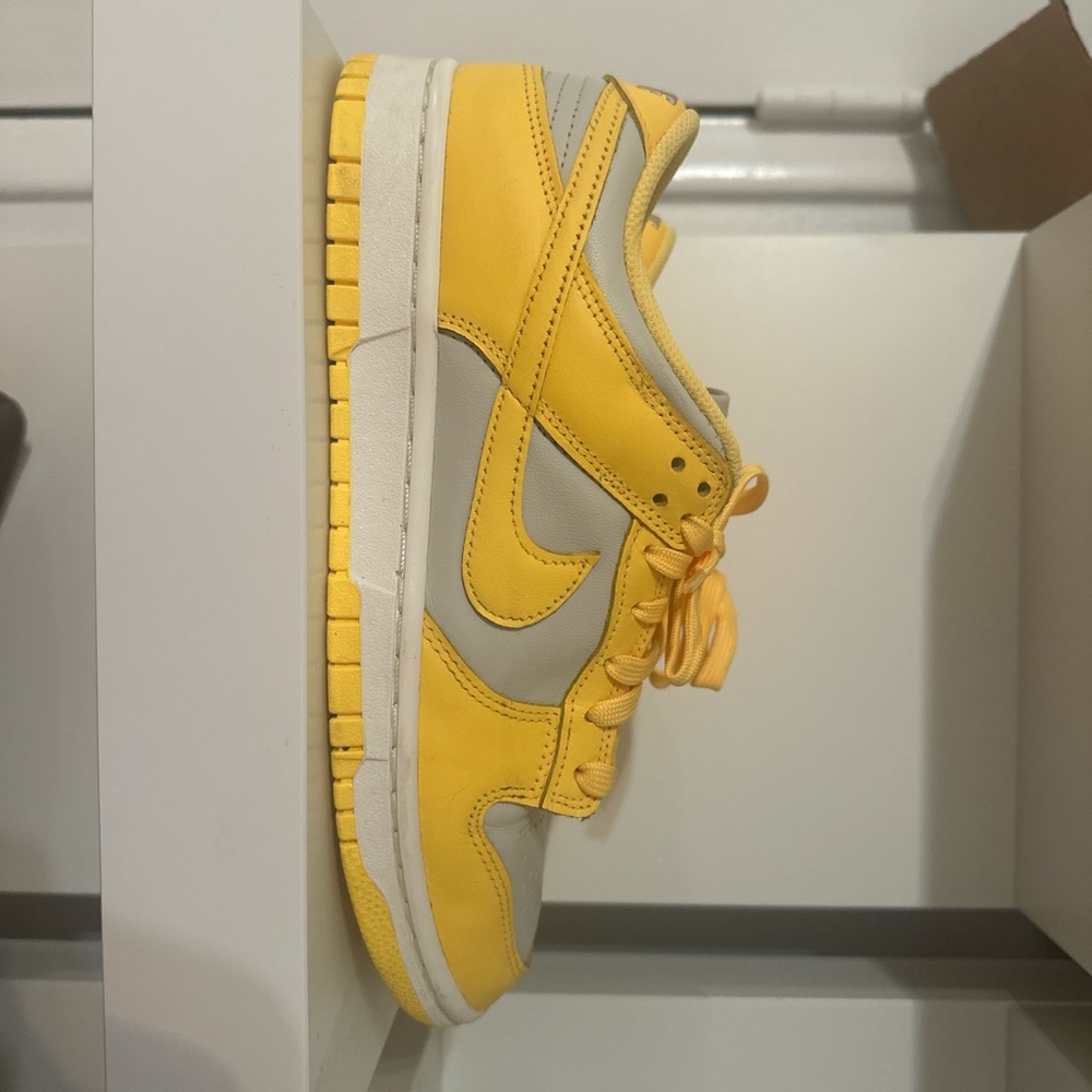 Women’s Dunk Low ‘Citron Pulse’